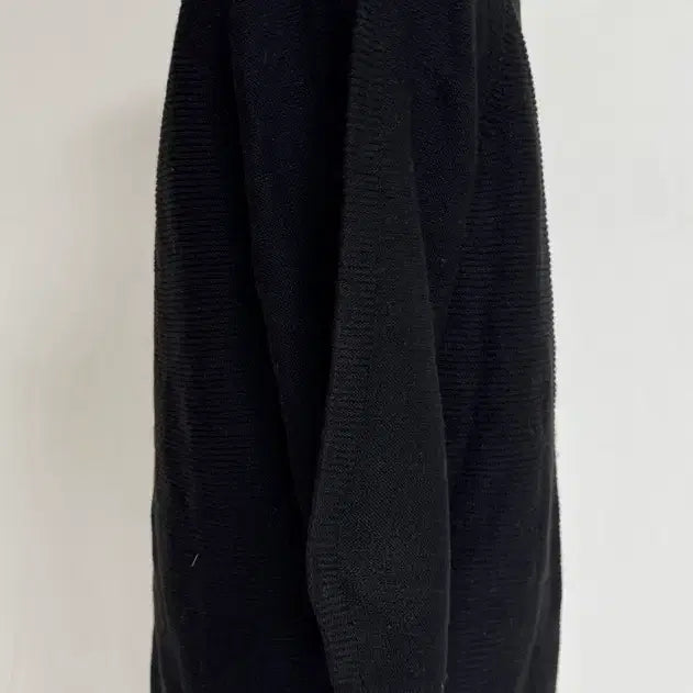 [BUNJANG] Black Knit Long Sleeve T-Shirt / 블랙 니트 긴팔 티셔츠