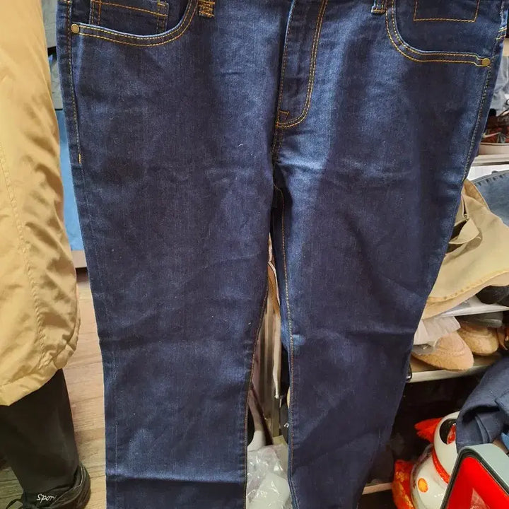 [BUNJANG] Dark Navy Denim Spandex Jeans / 다크 네이비 데님스판.  청바지. 88.  미사용