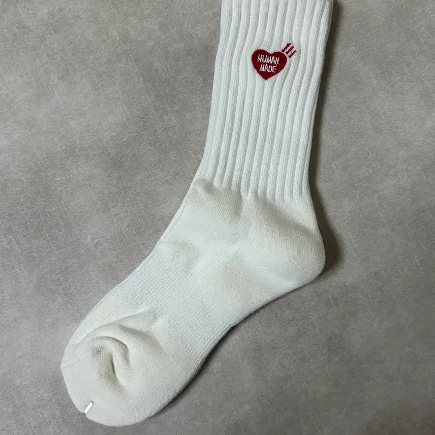 [BUNJANG] Human Made Long Socks / 휴먼메이드 긴목양말