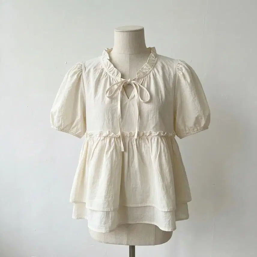 [SOLD OUT] 당일발송) 새상품 아이보리 리본 퍼프 반팔 블라우스