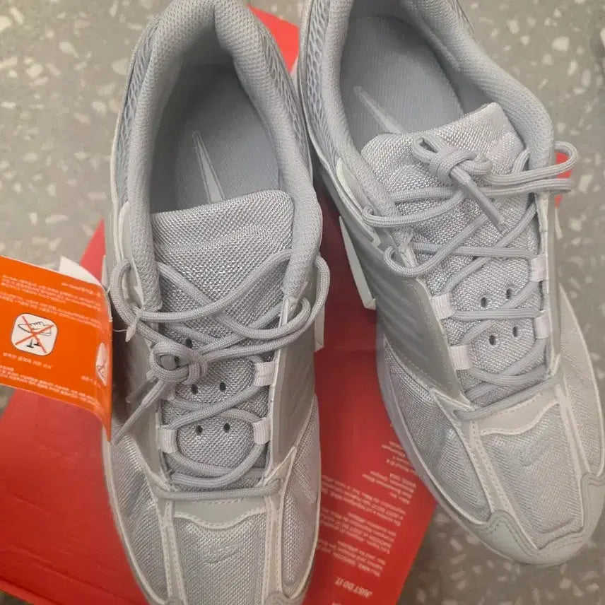 [BUNJANG] Nike Air Pegasus Wave Flat Silver Metal Sneakers / (새상품) 나이키 에어 페가수스 웨이브 플랫실버 메탈 280사이즈