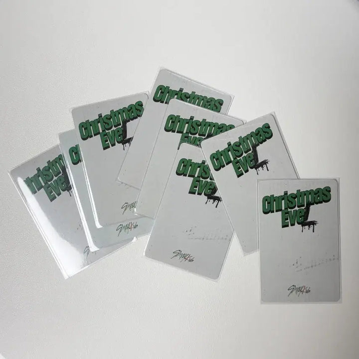[BUNJANG] Stray Kids Christmas Evel Limited Edition POB Photocard Bundle Set / 스트레이키즈 Christmas Evel 한정반 포카 8장 set