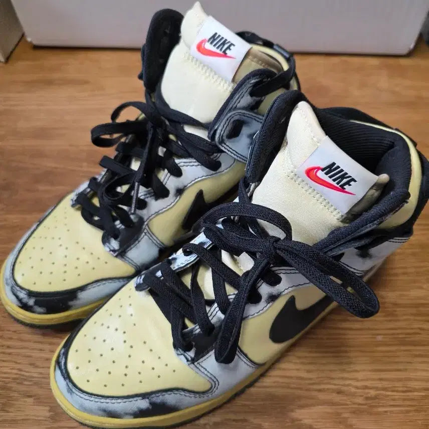 [BUNJANG] Nike Dunk High Black Acid Wash Sneakers / 250 덩크하이 블랙애시드워시 1회 사용상품