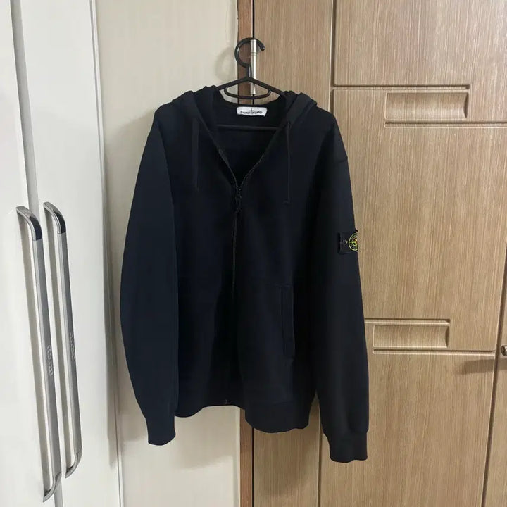[BUNJANG] Stone Island Hoodie L / 최신형 스톤아일랜드 후드집업 L