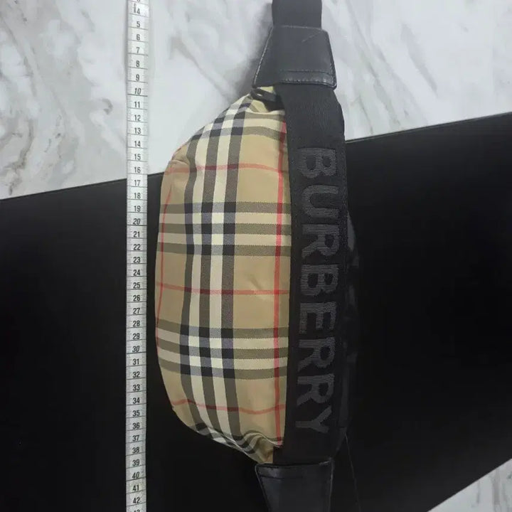 [BUNJANG] Burberry Crossbody Bag / 버버리범백 크로스백