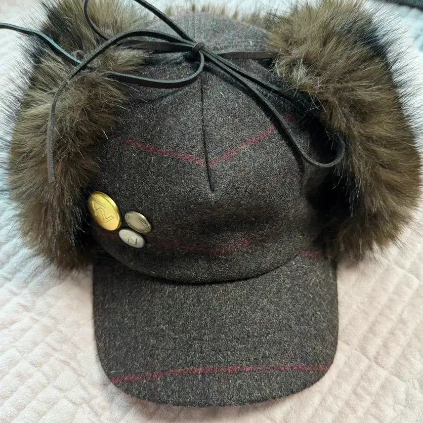 [BUNJANG] Open YY Faux Fur Earflap Cap / 오픈와이와이 FAUX FUR EARFLAP CAP