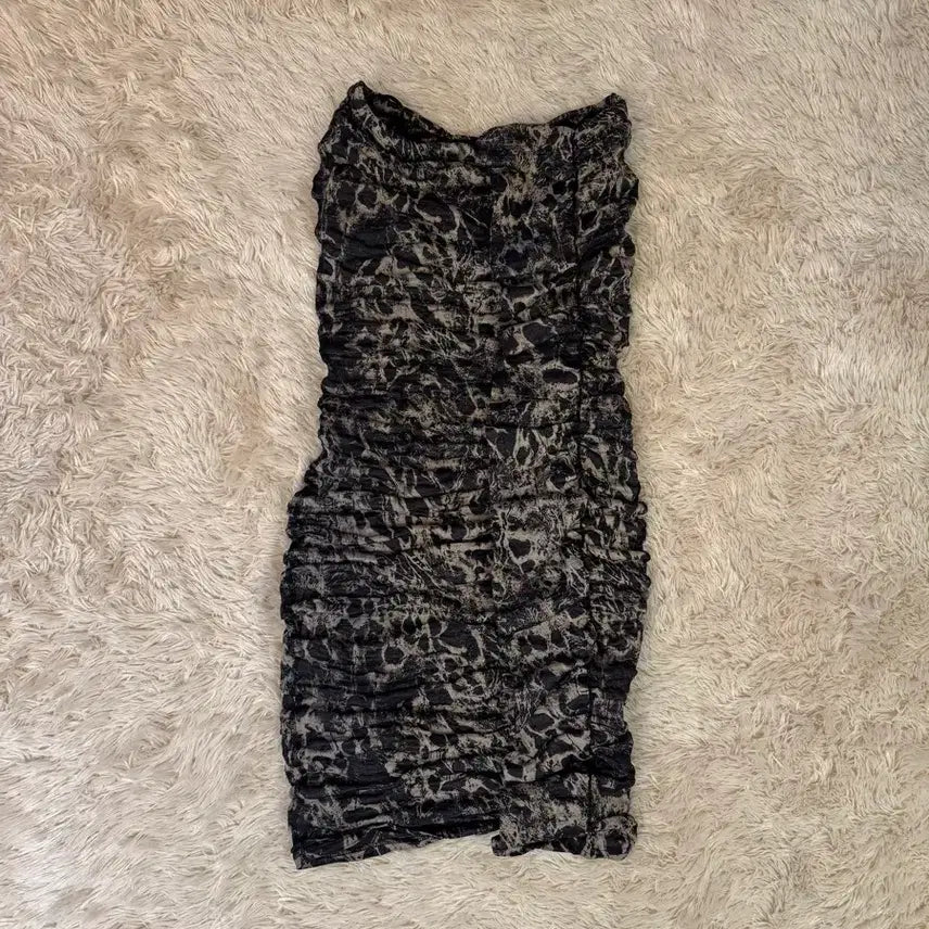 [BUNJANG] Black Leopard Smocked Tube Top Dress / 수입 블랙 레오파드 스모크 튜브탑 원피스