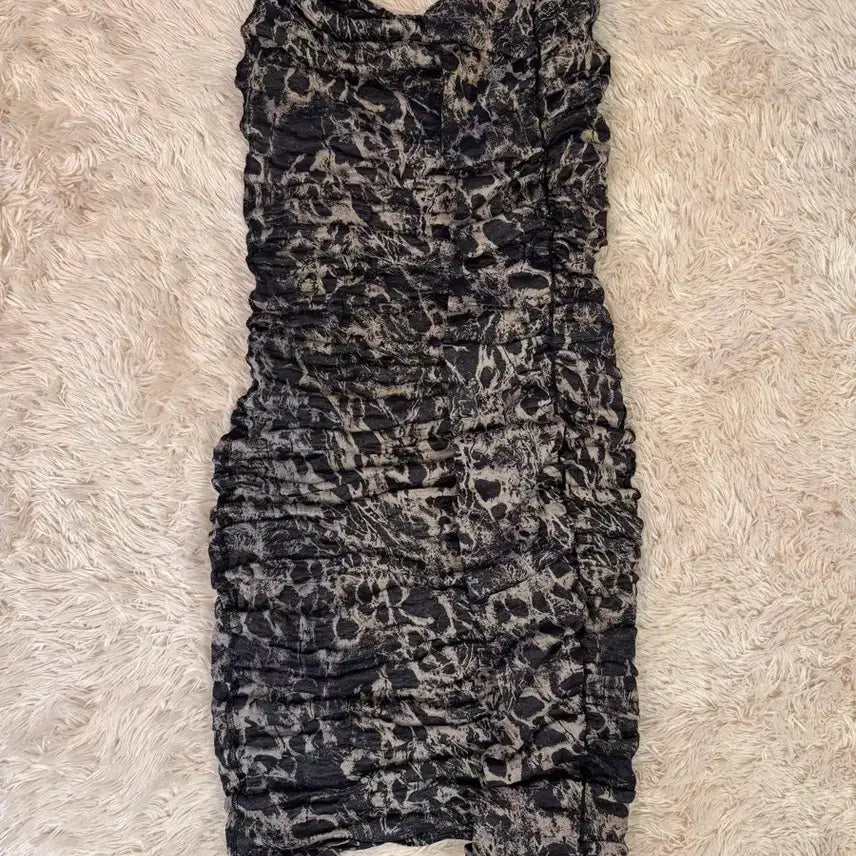 [BUNJANG] Black Leopard Smocked Tube Top Dress / 수입 블랙 레오파드 스모크 튜브탑 원피스