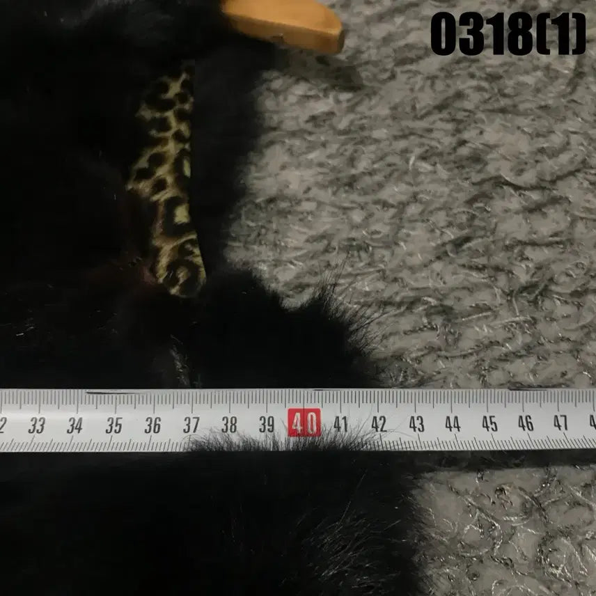 [SOLD OUT] Sweet Soup 검정색 털 베스트 s