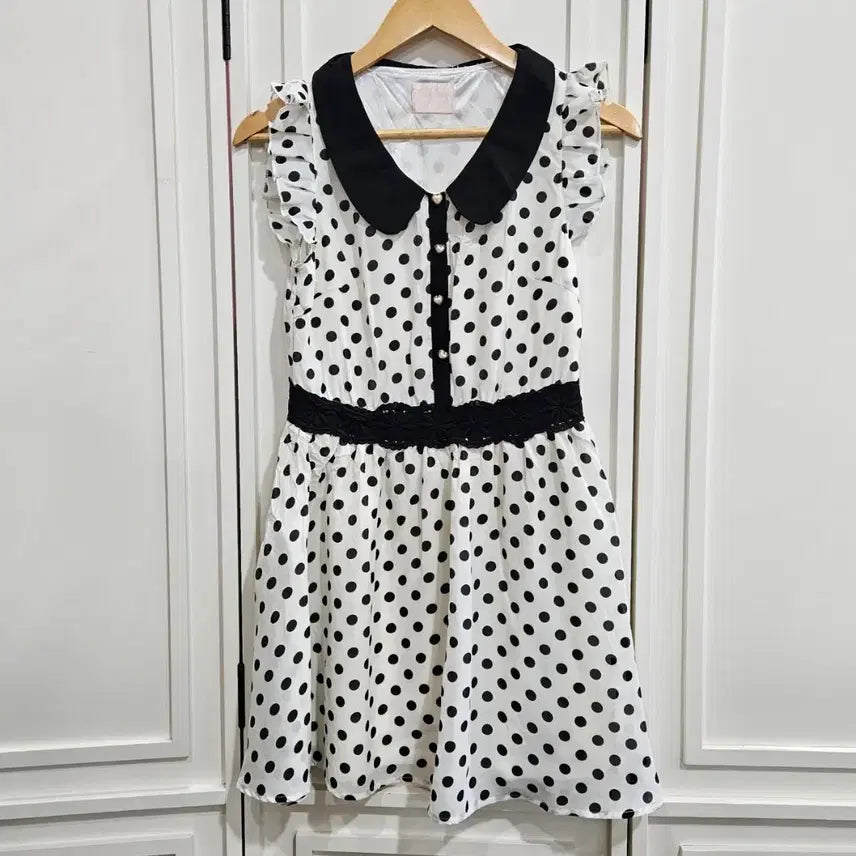 [BUNJANG] Ema Verie Dot Big Collar Dress / 도트 빅카라 원피스