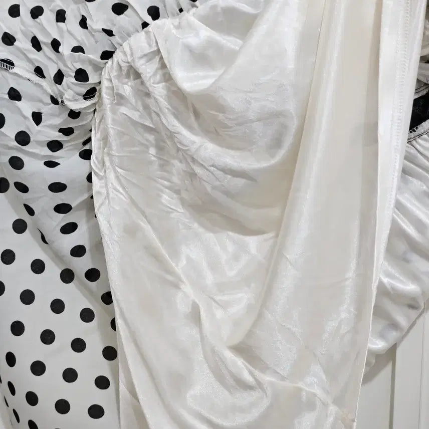 [BUNJANG] Ema Verie Dot Big Collar Dress / 도트 빅카라 원피스