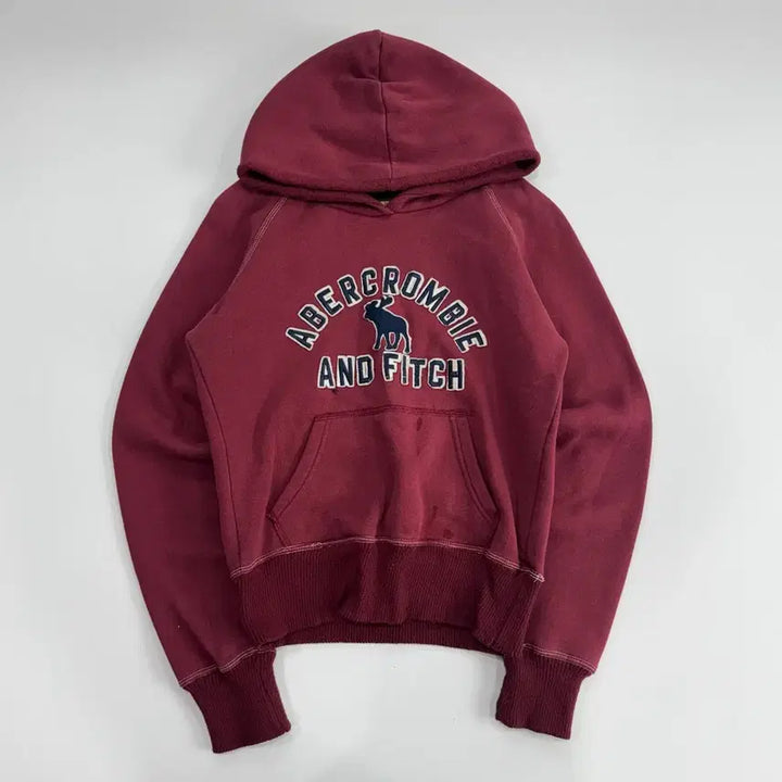 [SOLD OUT] Abercrombie 아베크롬비 스펠아웃로고 버건디 후드티
