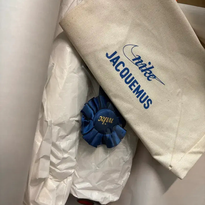 [BUNJANG] Nike x Jacquemus Moon Shoes White 285mm / 나이키 x 자크뮈스 문 슈즈 화이트 맨즈 285 새상품
