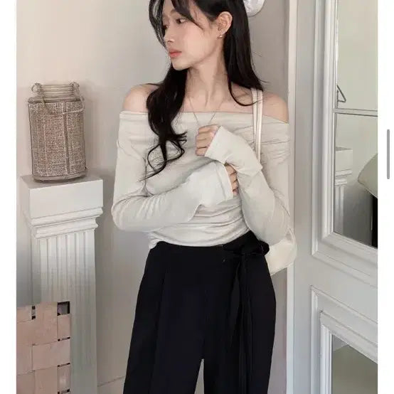 [BUNJANG] Slow and Drape Shirring T-Shirt / 슬로우앤드 / 드레이프 셔링티