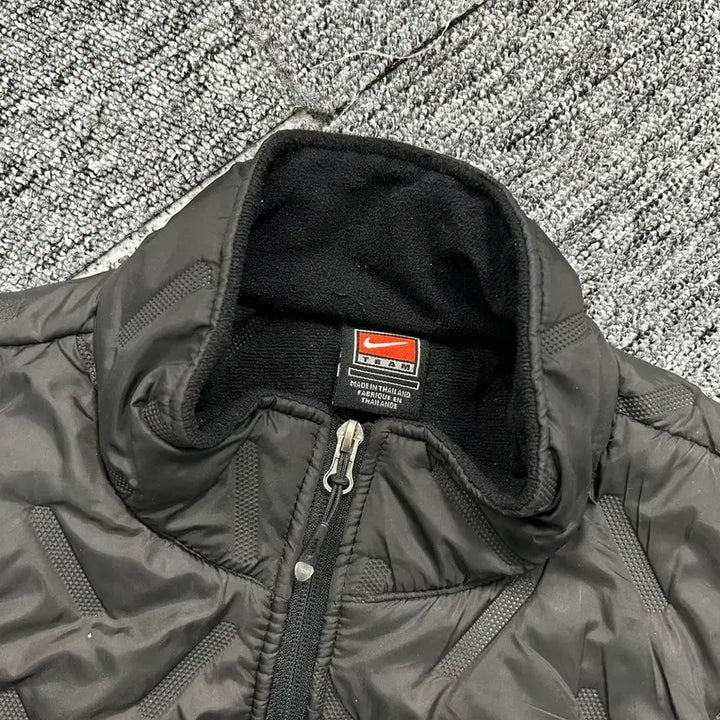 [BUNJANG] Nike Swoosh Quilted Lightweight Padded Jacket L / 나이키 스우시 퀄팅 경량패딩 L