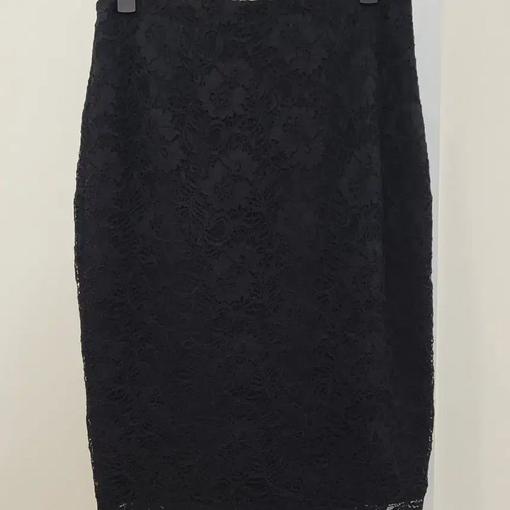 [BUNJANG] Jigott Black Lace H-Line Skirt Size 27-28 / 지고트 블랙 레이스 H라인 스커트 27~28사이즈
