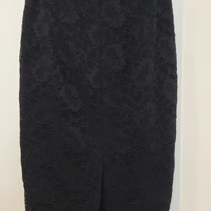 [BUNJANG] Jigott Black Lace H-Line Skirt Size 27-28 / 지고트 블랙 레이스 H라인 스커트 27~28사이즈
