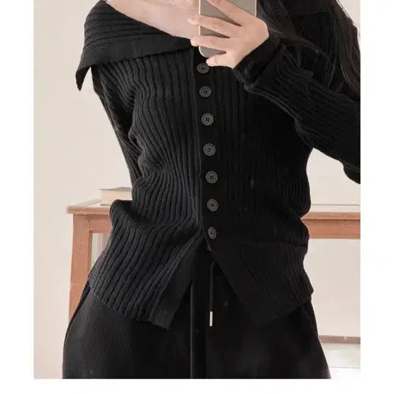 [BUNJANG] UUR Glow Button Rib Knit Ivory / 원가 5.0 유유알 uur글로우 버튼 리브니트 아이보리