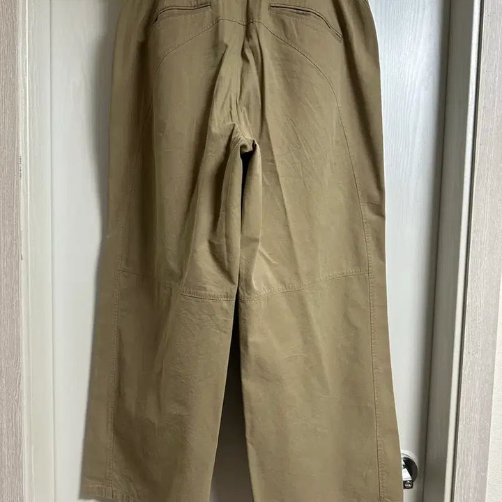 [BUNJANG] Polytelu 3-Dart Chino Beige Trousers / 폴리테루 3다트치노 베이지 3사이즈