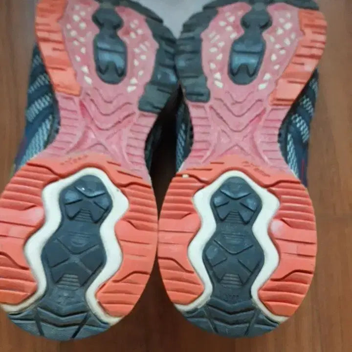 [BUNJANG] K2 Lightweight Hiking Shoes / 25-11 K2 경량 돌돌이운동화 등산화 최상급 275