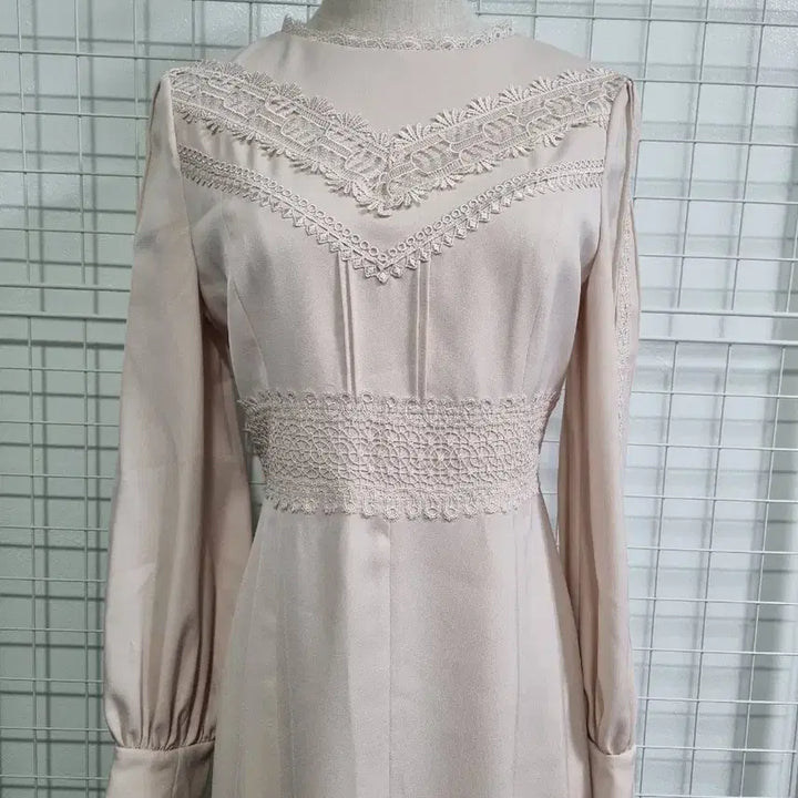 [BUNJANG] It MICHAA Lace Long Dress / 잇미샤 레이스 롱원피스