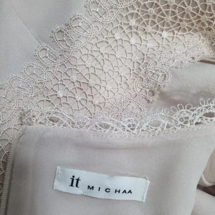 [BUNJANG] It MICHAA Lace Long Dress / 잇미샤 레이스 롱원피스