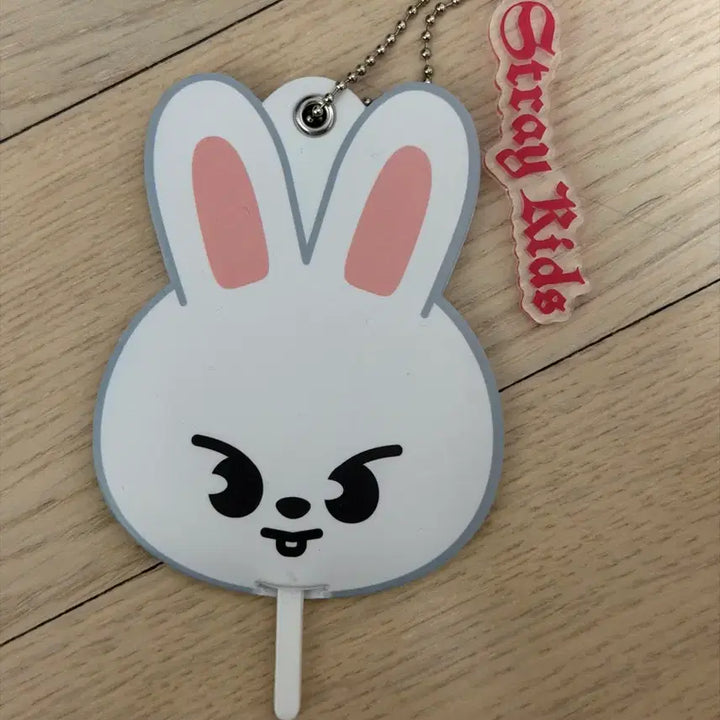 [BUNJANG] SKZOO Leebit Mini Uchiwa Keyring Stray Kids Lino Japan Goods / 스키주 리빗 미니우치와 키링 스트레이키즈 스키즈 리노 랜덤 재팬 굿즈