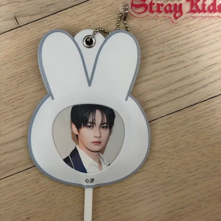 [BUNJANG] SKZOO Leebit Mini Uchiwa Keyring Stray Kids Lino Japan Goods / 스키주 리빗 미니우치와 키링 스트레이키즈 스키즈 리노 랜덤 재팬 굿즈