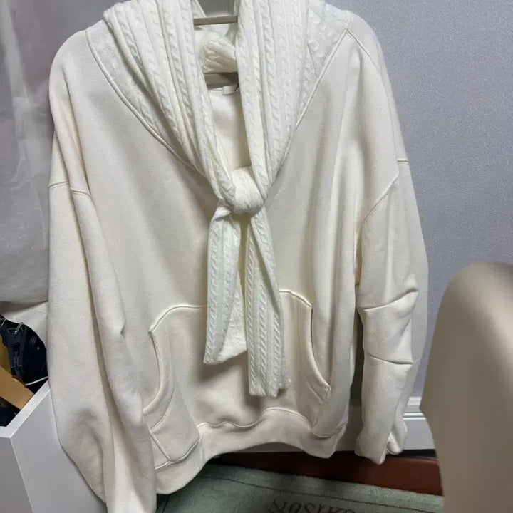 [BUNJANG] thetis Ribbon Hooded Sweatshirt Ivory / 더티스 thetis 리본 후드 아이보리 기모ver