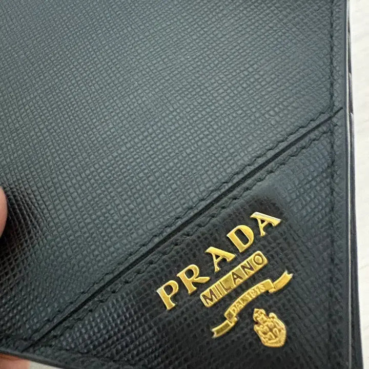 [BUNJANG] Prada Saffiano Gold Logo Wallet / 프라다 사파이노 금장 지갑 2MO513
