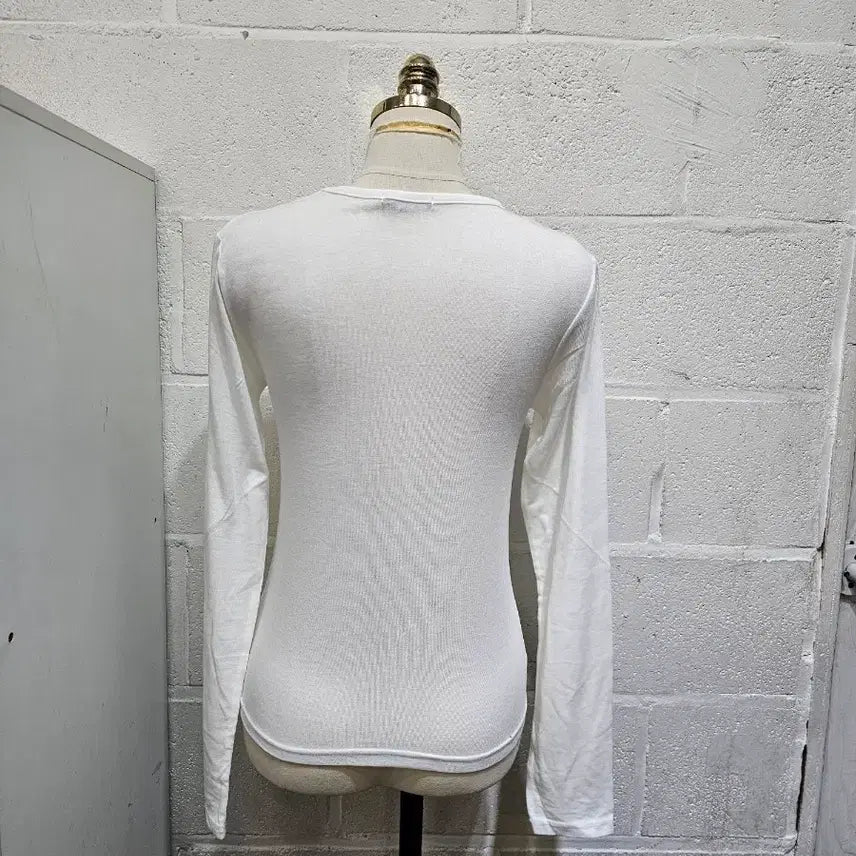 [BUNJANG] Round Neck Long Sleeve Shirt / 얇은재질의 라운드 긴팔- 화이트