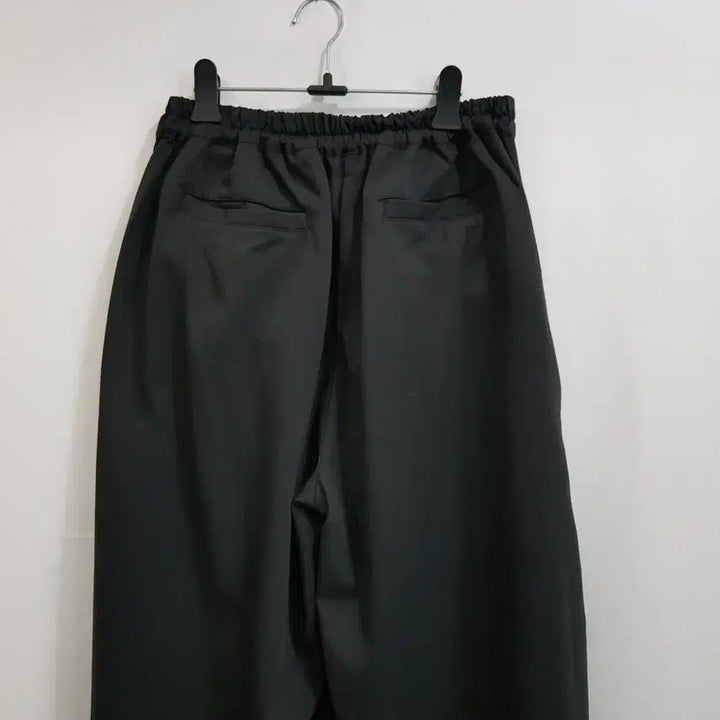[SOLD OUT] 빈티지 밴딩 검정 아방가르드 와이드 통 바지 여M Q70