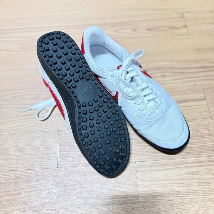 [BUNJANG] Nike Sneakers Size 280 / 나이키 스니커즈 280