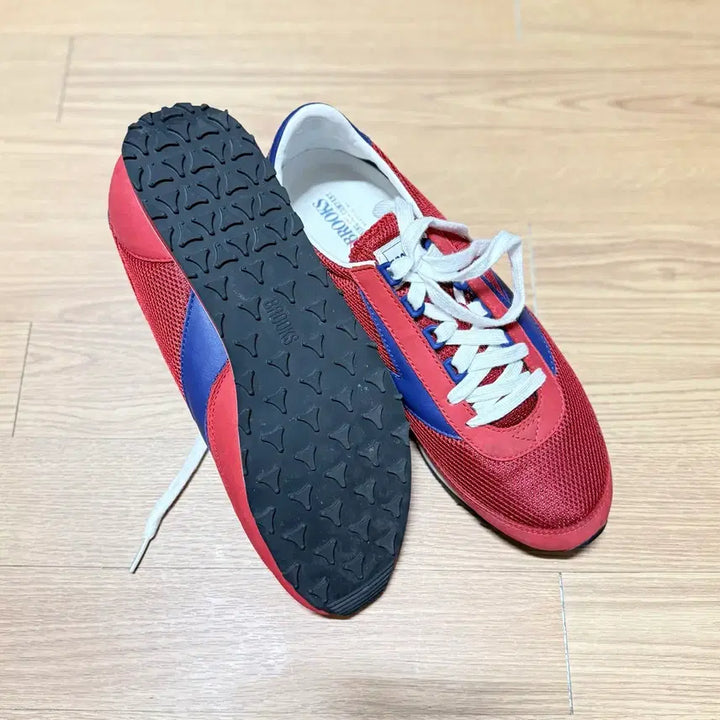[BUNJANG] Brooks Sneakers Red/Navy Vintage Size 280 / 브룩스 운동화 레드/네이비 빈티지 280