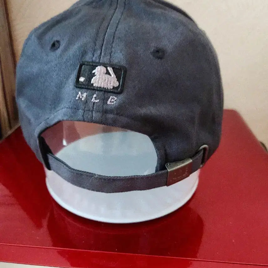 [BUNJANG] MLB NY Yankees Glitter Cap Hat / MLB NY 양키스 글리터 캡모자 FREE