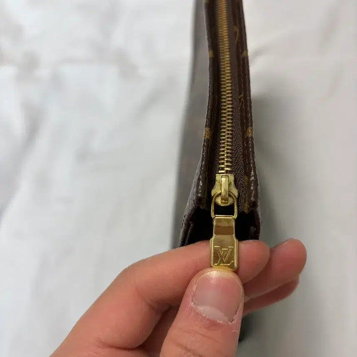 [SOLD OUT] [새상품급] 루이비통 토일렛 모노그램