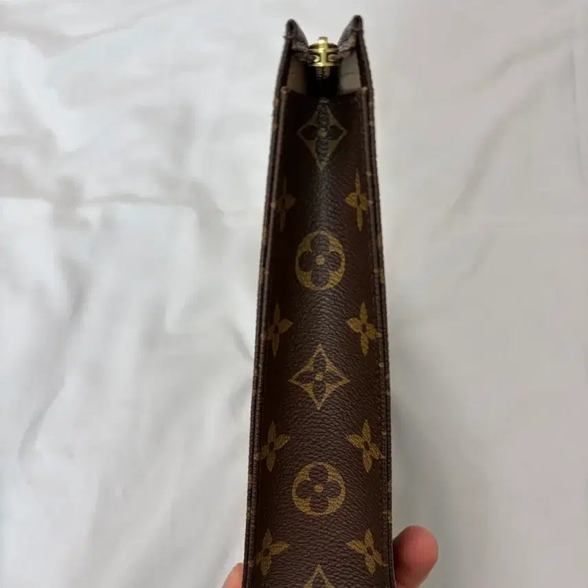 [SOLD OUT] [새상품급] 루이비통 토일렛 모노그램
