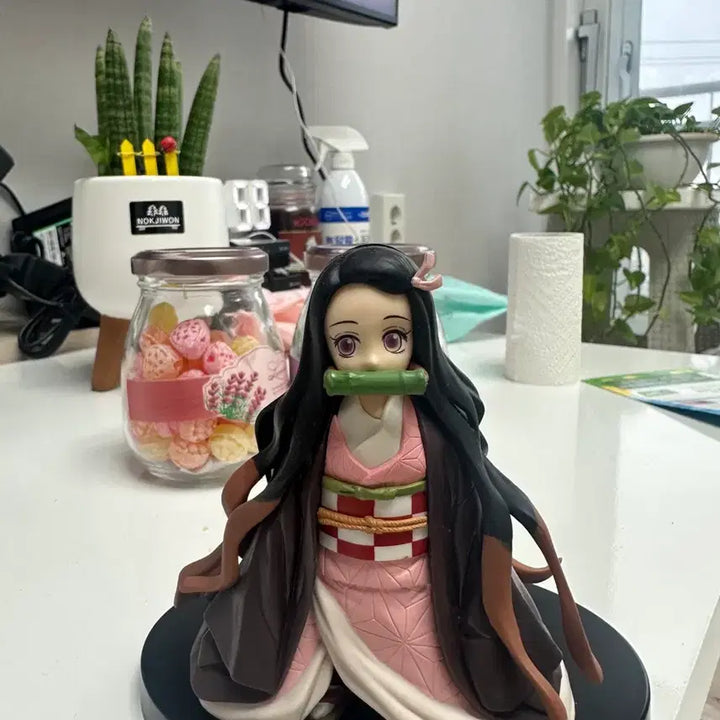 [BUNJANG] Demon Slayer Nezuko Figure / 귀멸의 칼날 네즈코 피규어