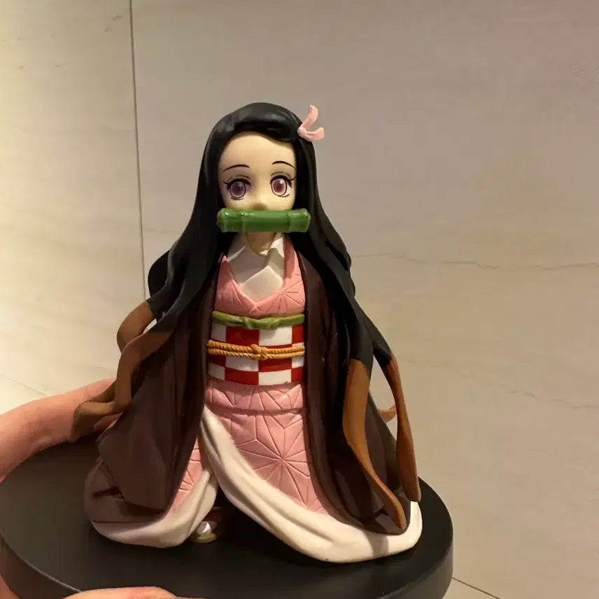 [BUNJANG] Demon Slayer Nezuko Figure / 귀멸의 칼날 네즈코 피규어