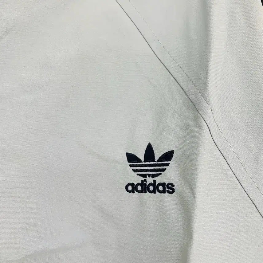 [BUNJANG] Adidas Three-Stripe Windbreaker Blue Jacket / 아디다스 바람막이 점퍼 새상품