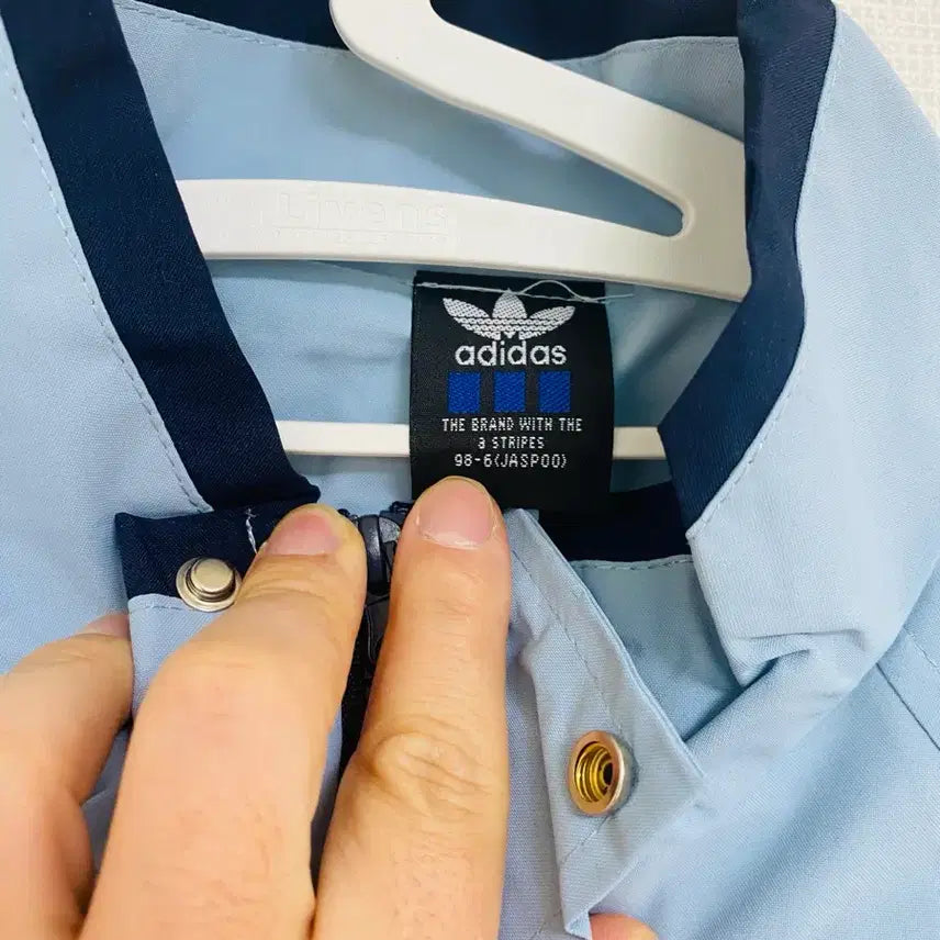 [BUNJANG] Adidas Three-Stripe Windbreaker Blue Jacket / 아디다스 바람막이 점퍼 새상품