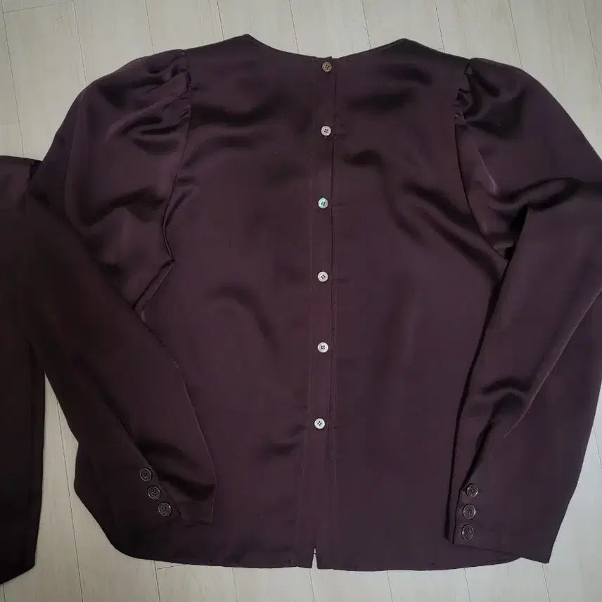 [BUNJANG] aeer Burgundy Blouse / 아에르 aeer 블라우스