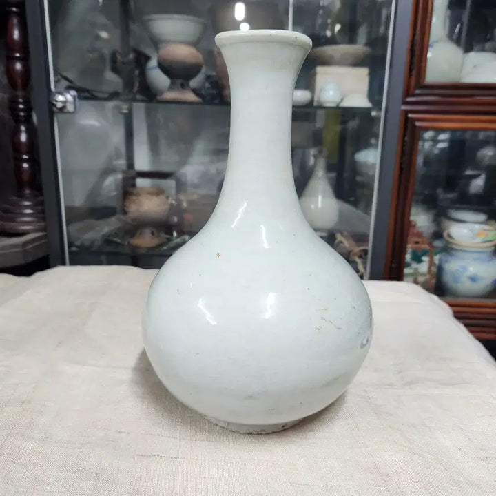 [BUNJANG] Joseon Dynasty Late Period White Porcelain Vase / 진품 조선후기 백자주병