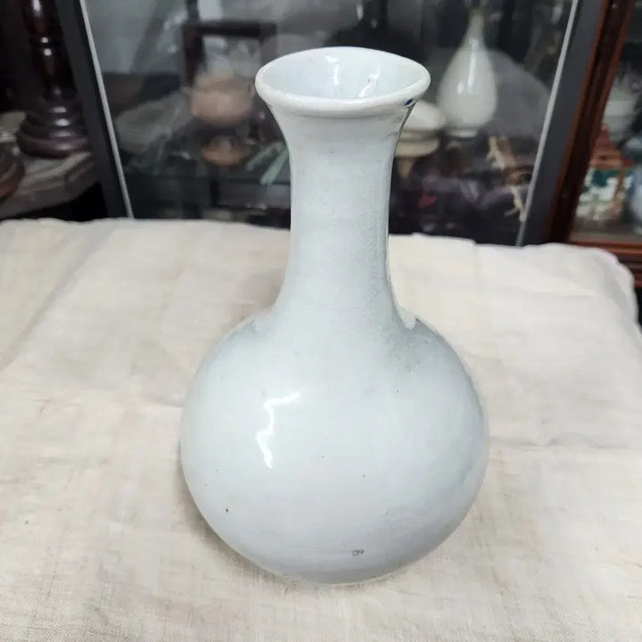 [BUNJANG] Joseon Dynasty Late Period White Porcelain Vase / 진품 조선후기 백자주병
