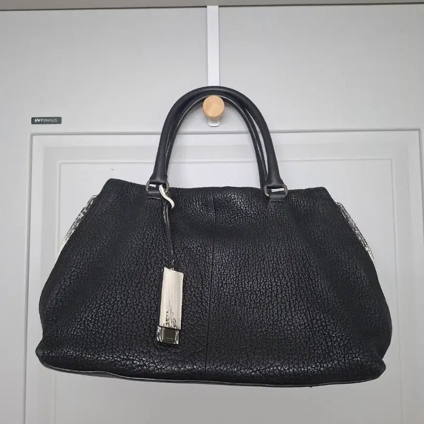 [BUNJANG] Loose &amp; Lounge Black Tote Bag / 루즈앤라운지 블랙 토트백