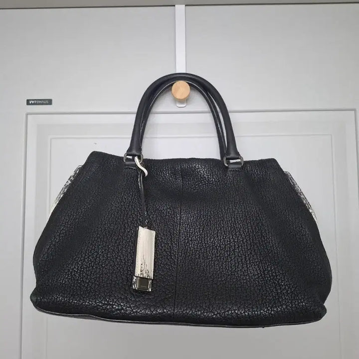 [BUNJANG] Loose &amp; Lounge Black Tote Bag / 루즈앤라운지 블랙 토트백