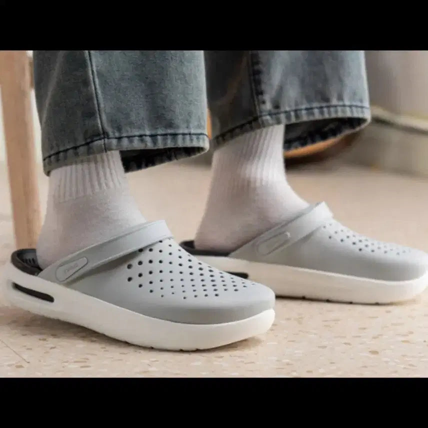 [BUNJANG] Crocs InMotion Gray 240 Shoes / (새상품)크록스 인모션 그레이 240