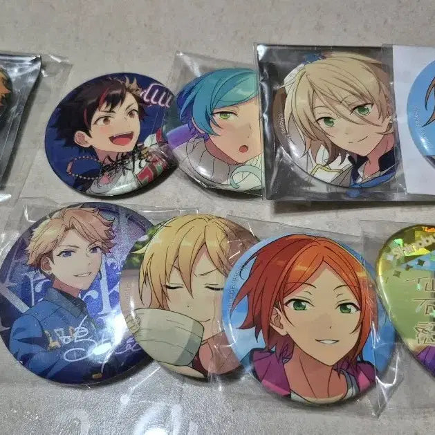 [BUNJANG] Ensemble Stars Can Badge Bundle Set / [반택비 포함]앙스타 캔뱃지 일괄판매