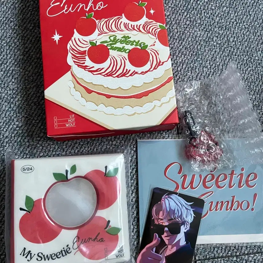 [BUNJANG] PLAVE Yejun Bambi Eunho Birthday Box Bundle Set / 플레이브 예준 밤비 은호 생일 박스 일괄 판매합니다