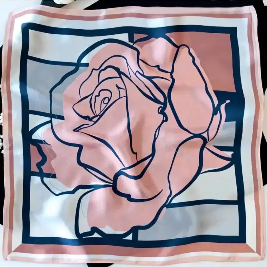 [BUNJANG] Pink and Navy Patterned Scarf / 핑크/네이비 패턴 스카프(새상품)